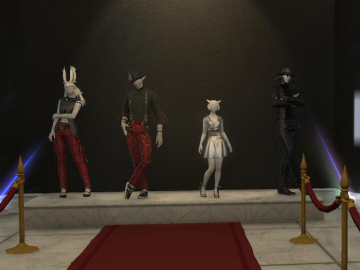 Suite 7 - Club Glamours